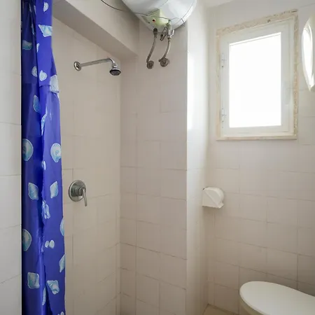 House , - Nemo Daire Torre Canne